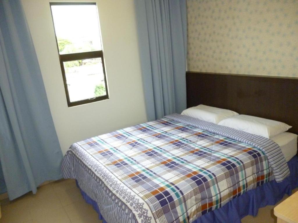 G Six Hotel Sitiawan Exterior foto