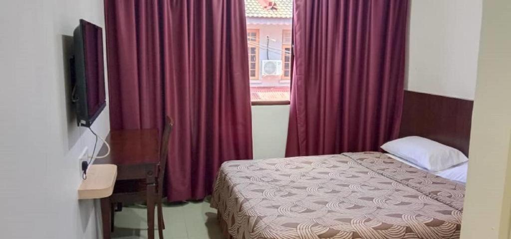 G Six Hotel Sitiawan Exterior foto