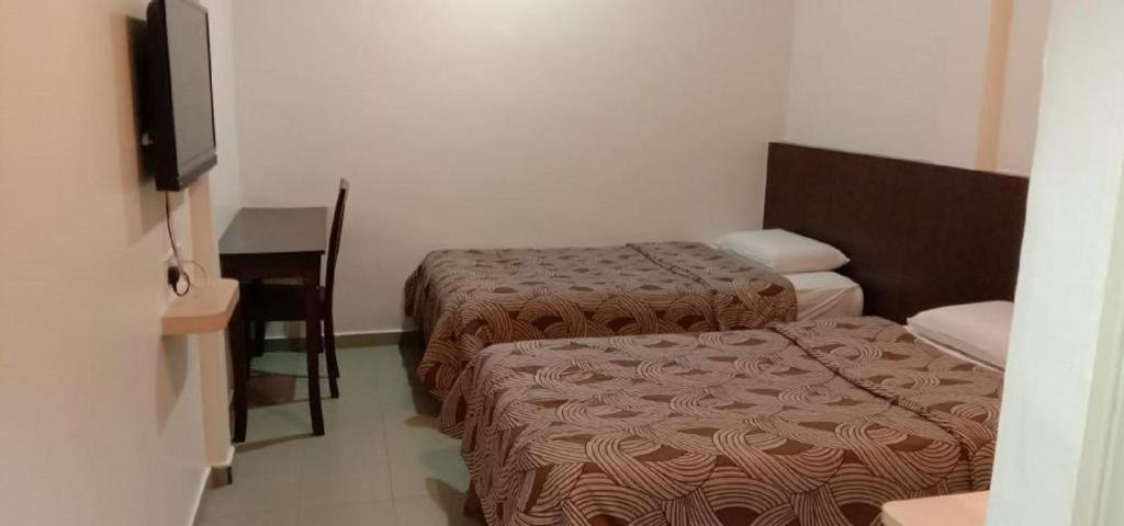 G Six Hotel Sitiawan Exterior foto