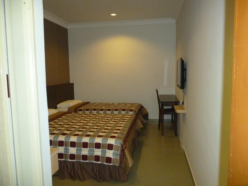 G Six Hotel Sitiawan Habitación foto
