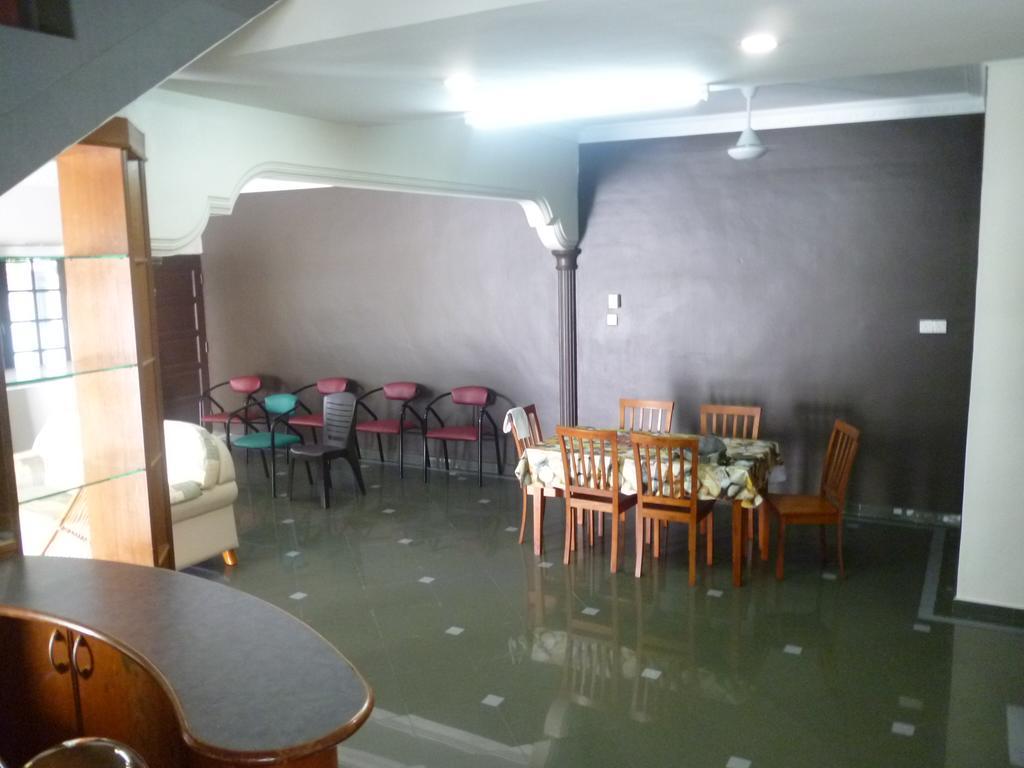 G Six Hotel Sitiawan Exterior foto